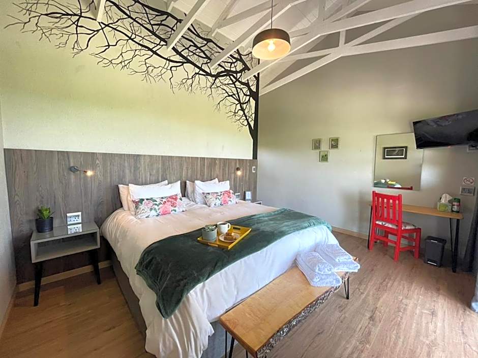 Khululeka Safaris Lodge