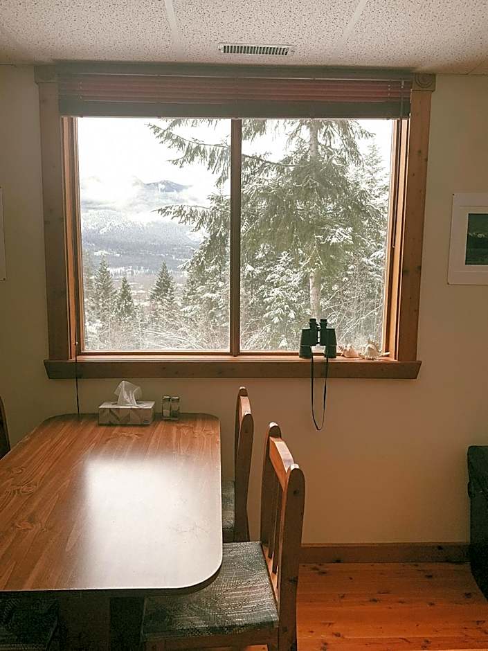 Alpine Meadows Lodge