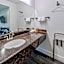 Monterey Surf Inn