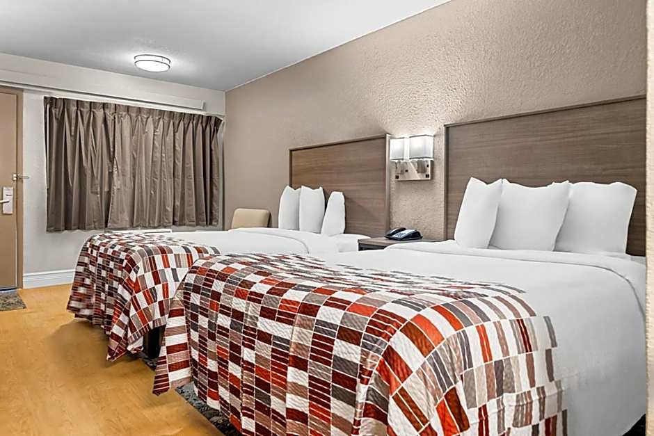 Red Roof Inn Tampa Fairgrounds - Casino