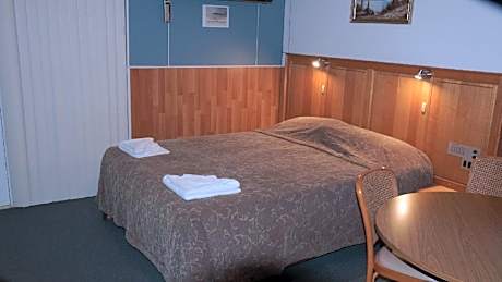 Deluxe Two-Bedroom Suite