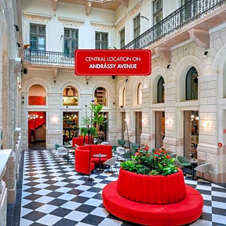 Hotel Oktogon Haggenmacher by Continental Group