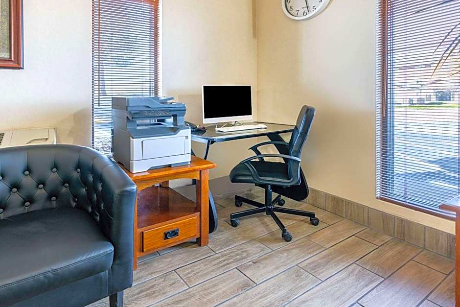 Super 8 by Wyndham Cheyenne WY