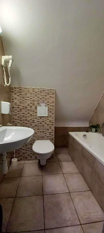 Árnyas Panzió Gödöllő