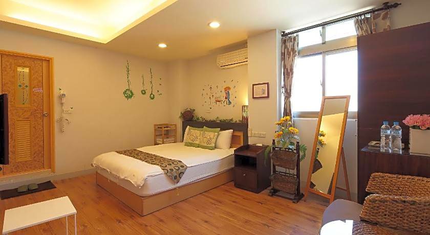 Happiness Yes Hostel II