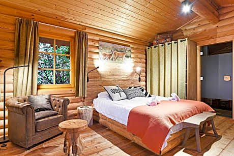 One-Bedroom Bungalow