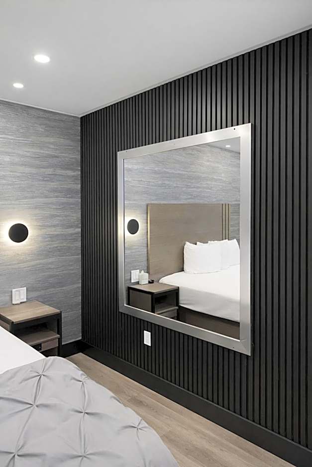 Cabana Hotel Yankee Stadium