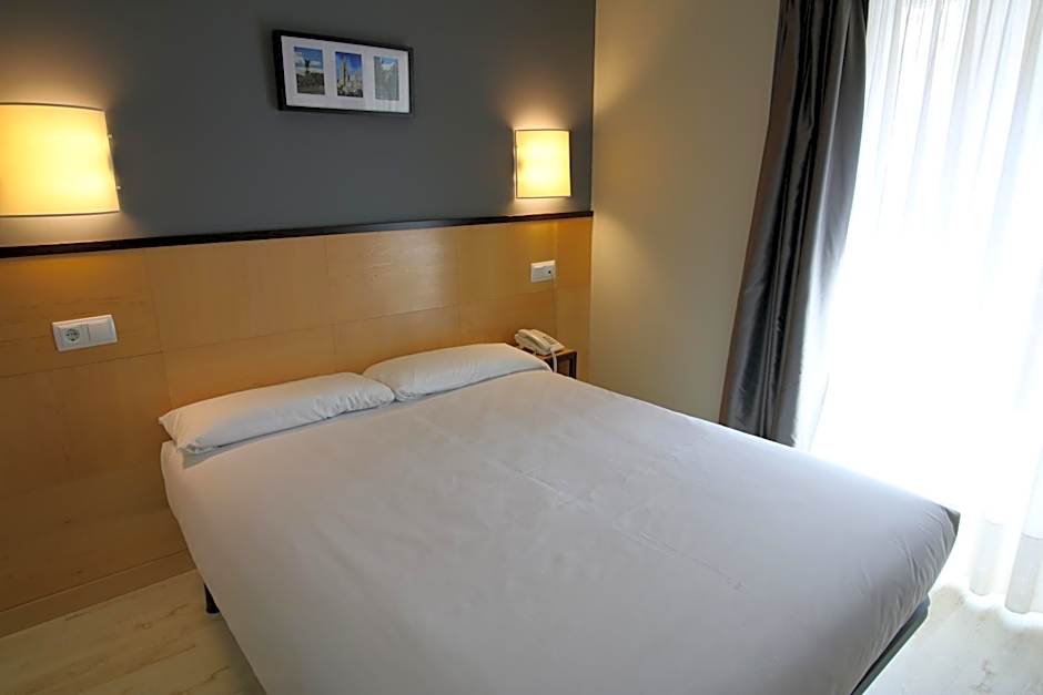 Hotel Alda Entrearcos