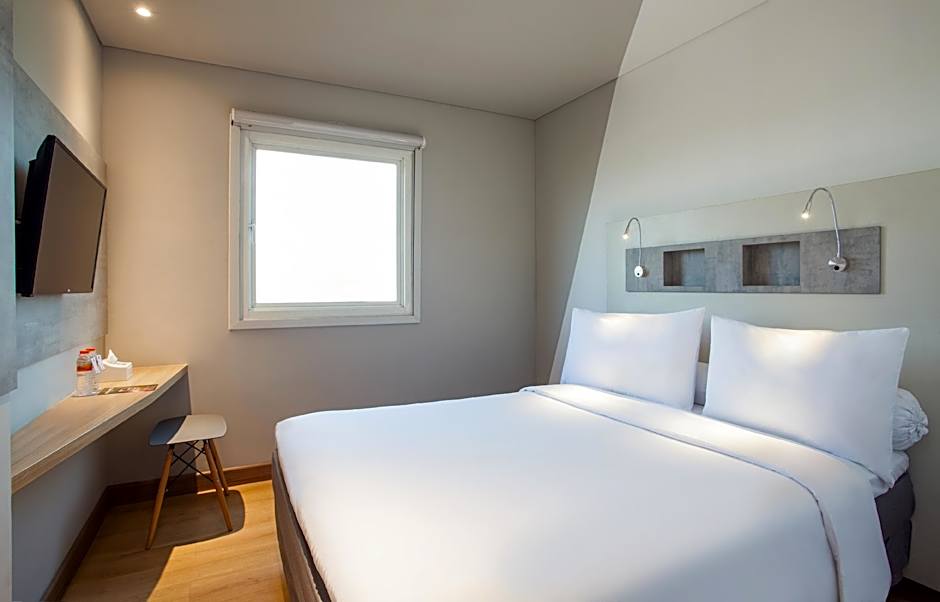 ibis budget Surabaya Diponegoro