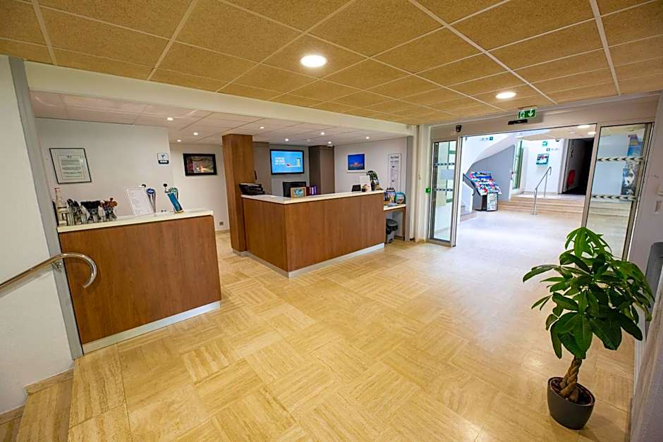 Kyriad Blois Hotel