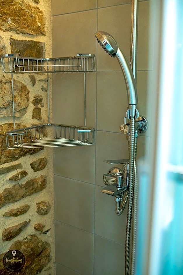 SKINOS rooms and apartment