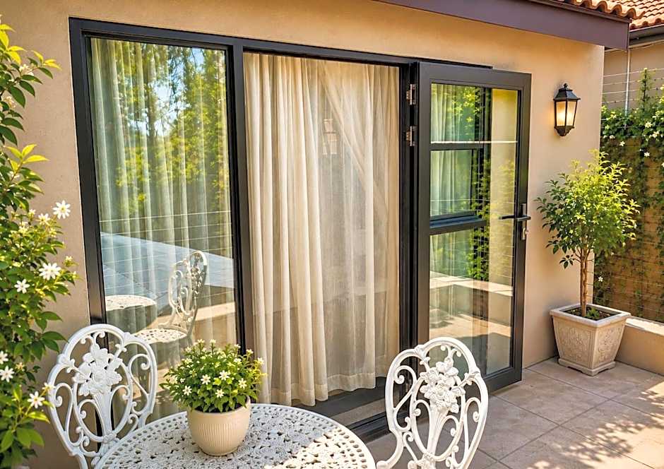 Moonriver Guesthouse