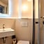 Kyriad ECO - Montreuil