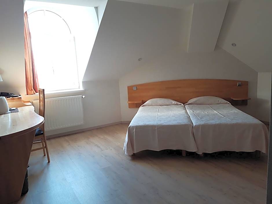 HOTEL LA GUIMBARDE