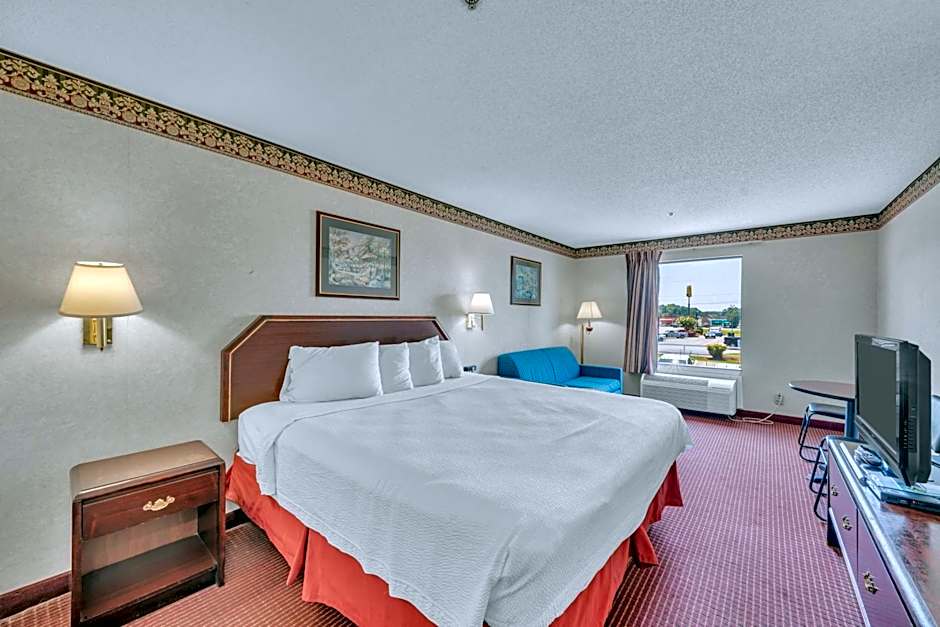 Gray Inn & Suites