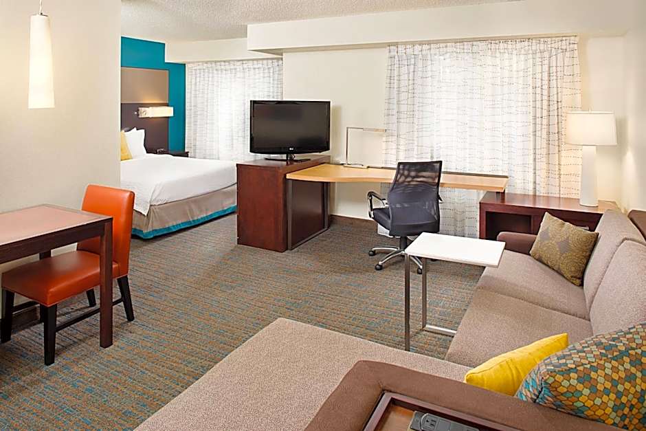 Residence Inn by Marriott Detroit Livonia