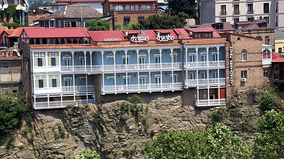 Old Metekhi Hotel
