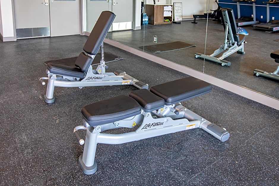 Holiday Inn Express & Suites Englewood - Denver South By IHG