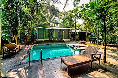 Suite with Private Pool