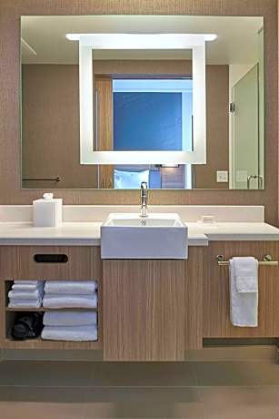 Suite, Multiple Beds (Mobility Accessible, Tub) (2 Queen Beds and 1 Double Sofa Bed)