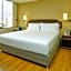 Hotel Estelar Miraflores