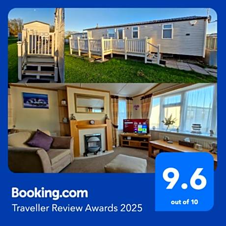 MOLLIES DEN 6 Berth 2 Bedrooms Waterside Leisure Park Ingoldmells