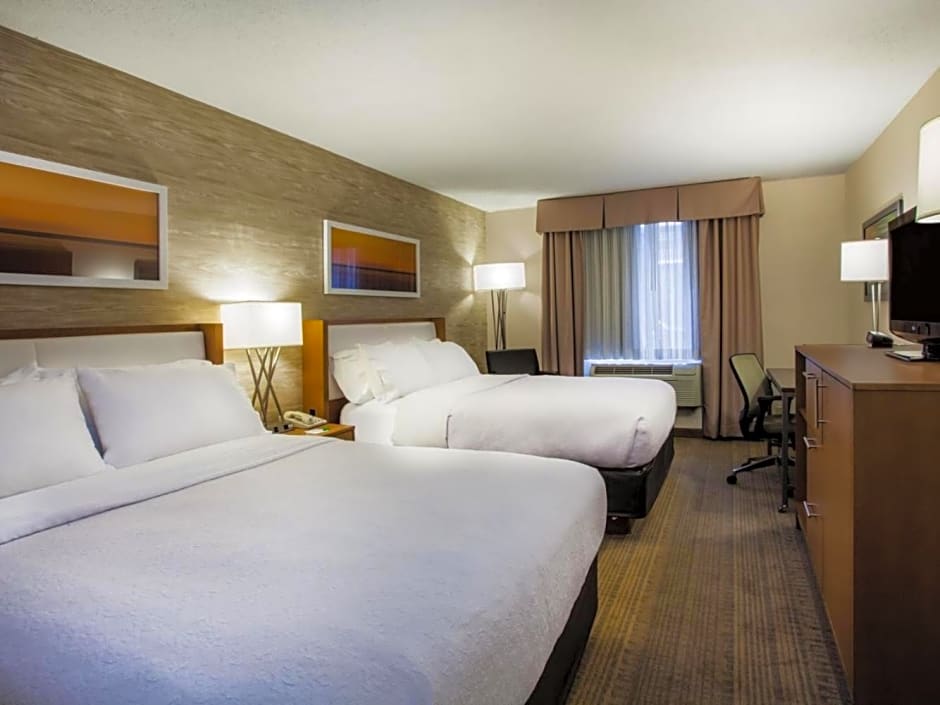 Holiday Inn Saratoga Springs, an IHG Hotel