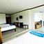 Sea Mountain Khanom Hotel