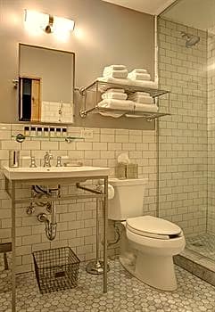 Q&C Hotel