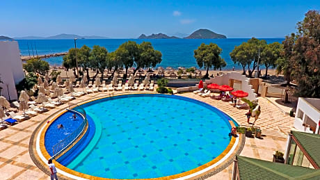 Mandalinci Beach Hotel - Alojamientos en TURGUTREIS