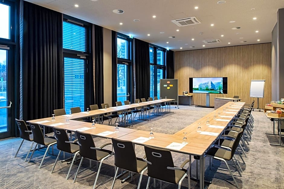 Holiday Inn Frankfurt Airport By IHG