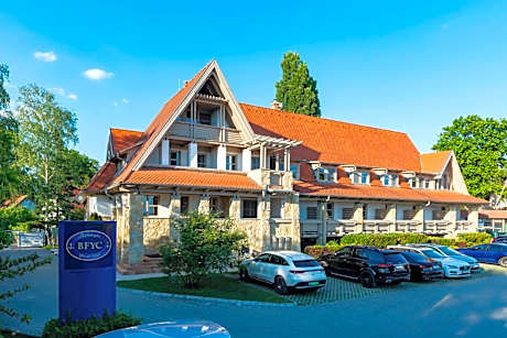 Balatonfői Yacht Club