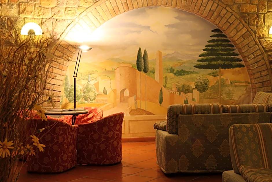 Casanova - Wellness Center La Grotta Etrusca