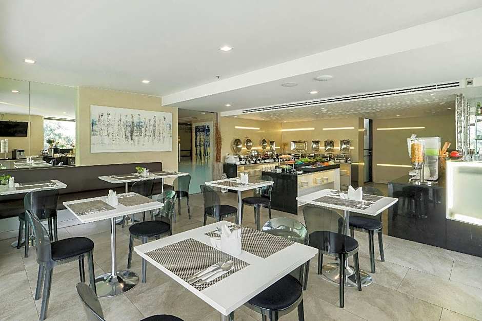 Aster Hotel and Residence by At Mind