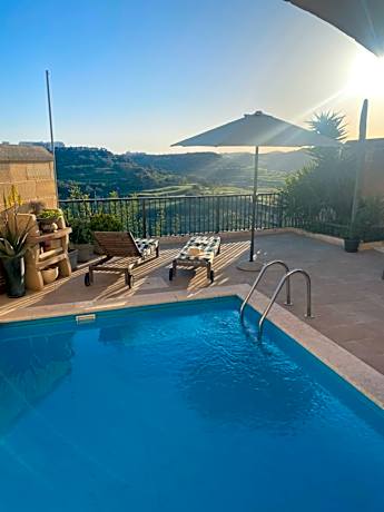 Ta’ Giljan B&B Gozo