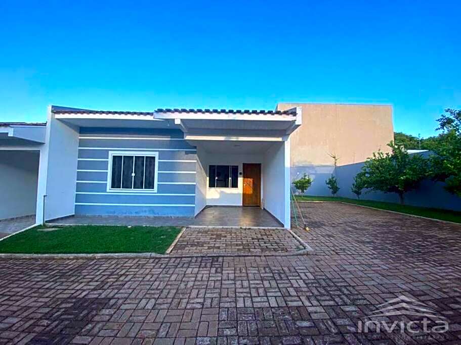 Casa com AR COND. em todos os comodos mobiliada