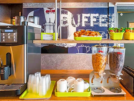 ibis Budget Courbevoie Paris La Defense