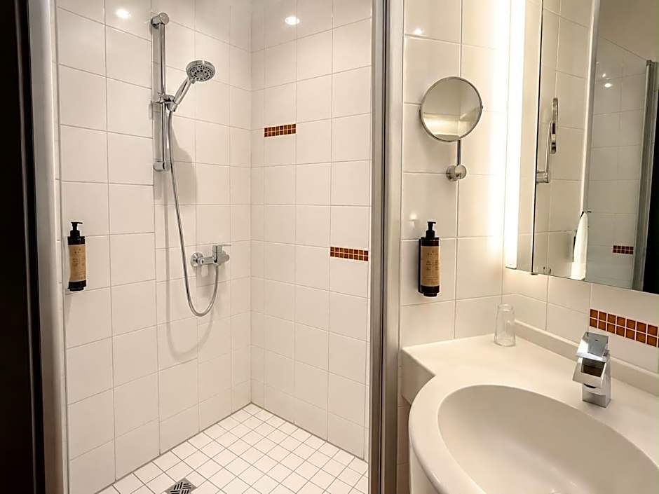 Hotel Rhein-Ruhr by Mayburgh Bottrop Hauptbahnhof