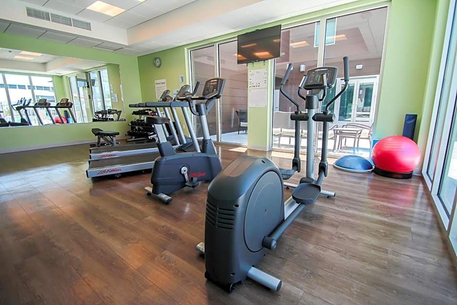 Holiday Inn Express & Suites Miami Airport By IHG