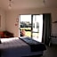 Omau Settlers Lodge Motel