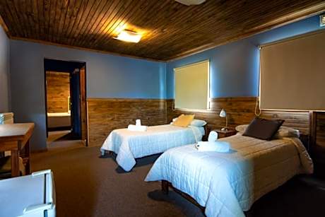 Apartment (4 Adults)