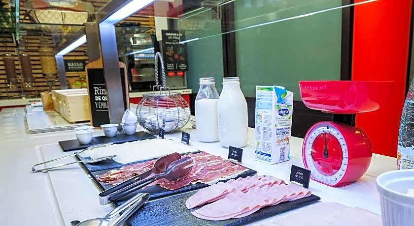 ibis Girona Costa Brava 