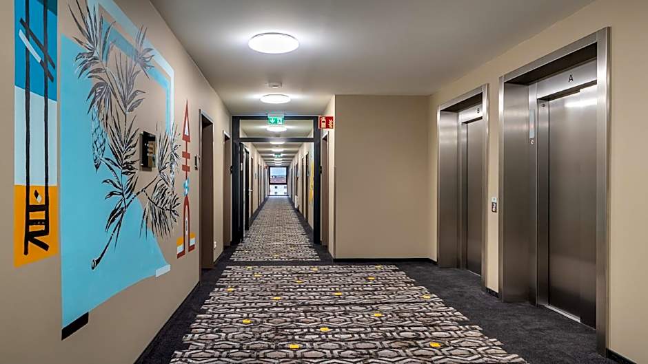 Holiday Inn - the niu, Timber Esslingen By IHG