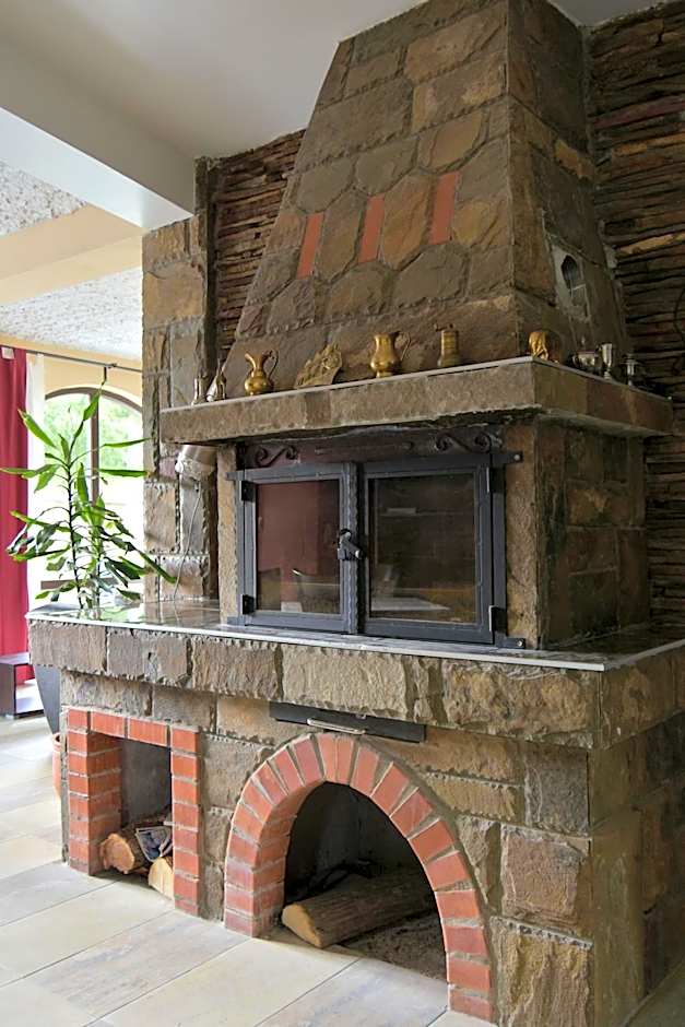 Семеен хотел Балканъ-Априлци