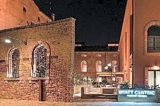 Murano Junior Suite with Canal View