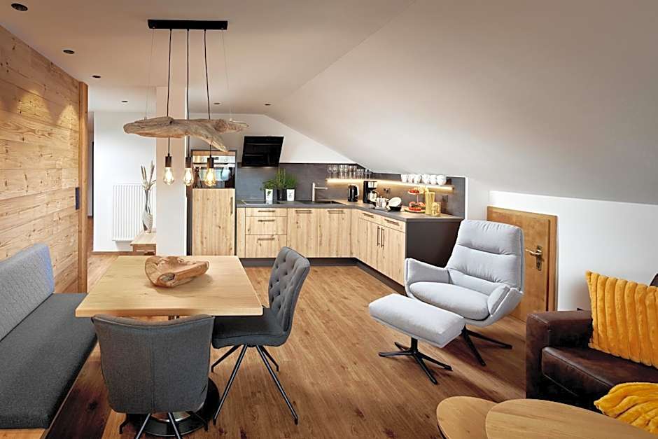 Maximilian Appartements