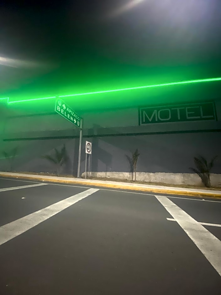 Tokyo Motel