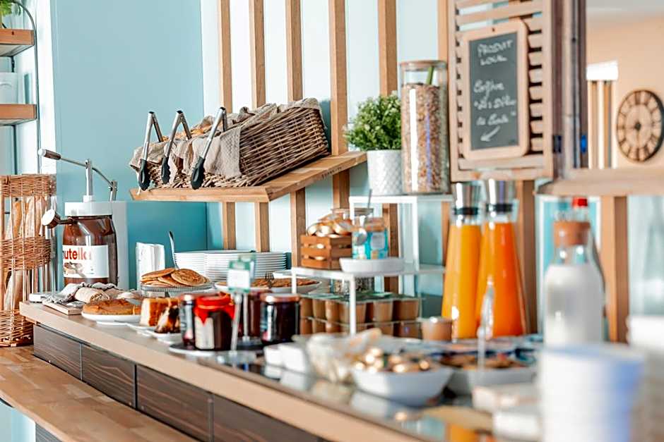 Brit Hotel Confort Saint-Lô