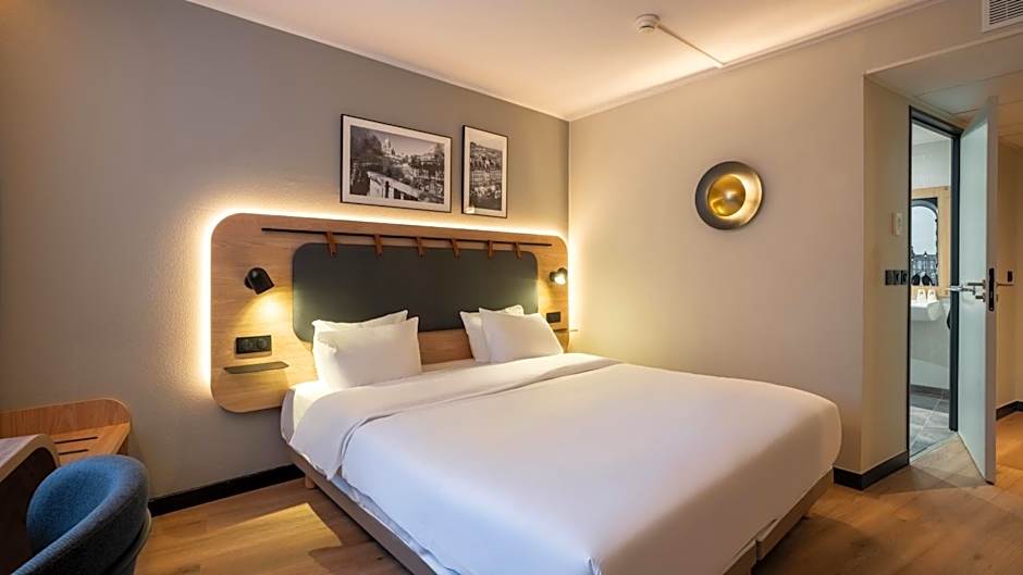 Campanile Paris Ouest - Pont De Suresnes