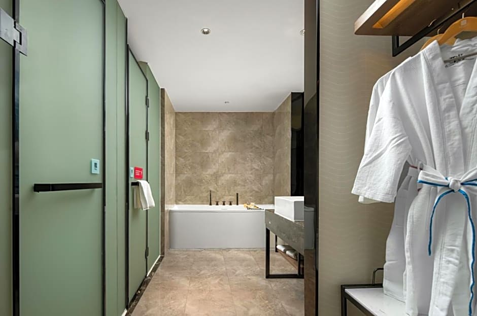 Echarm Hotel Guigang Pingnan Jiangbin Mingmen River View